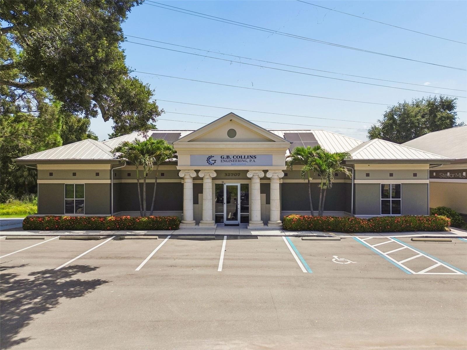 32707 Us Highway 19 N, Palm Harbor, FL 34684