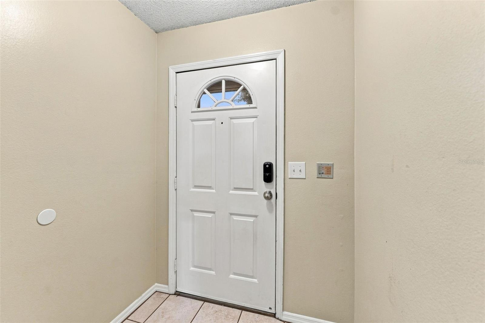2350 Fletchers Point Cir, Tampa, FL 33613