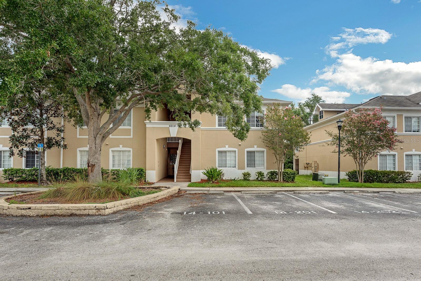 6014 Portsdale Pl #202, Riverview, FL 33578
