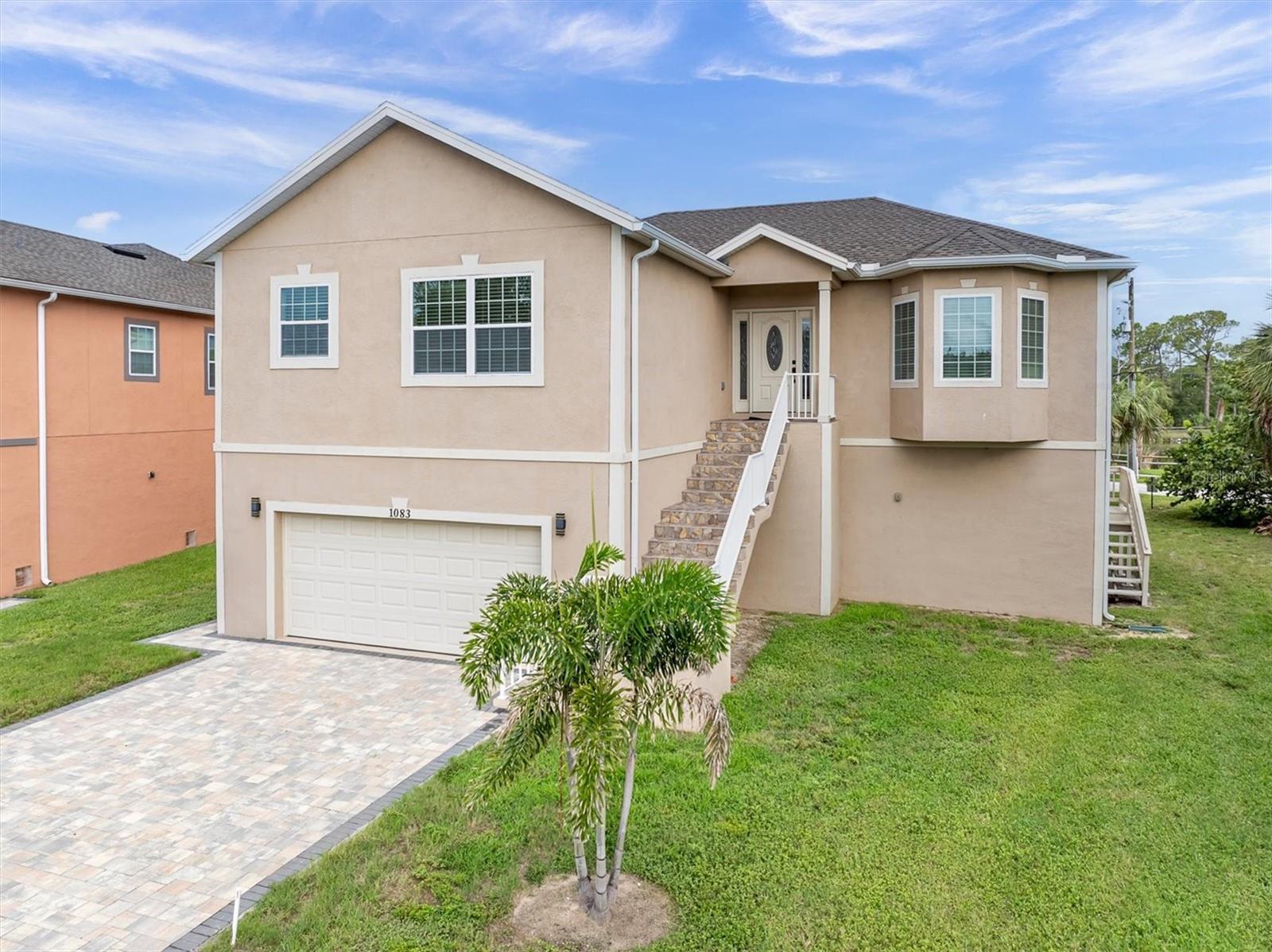 1083 S Pointe Alexis Dr, Tarpon Springs, FL 34689