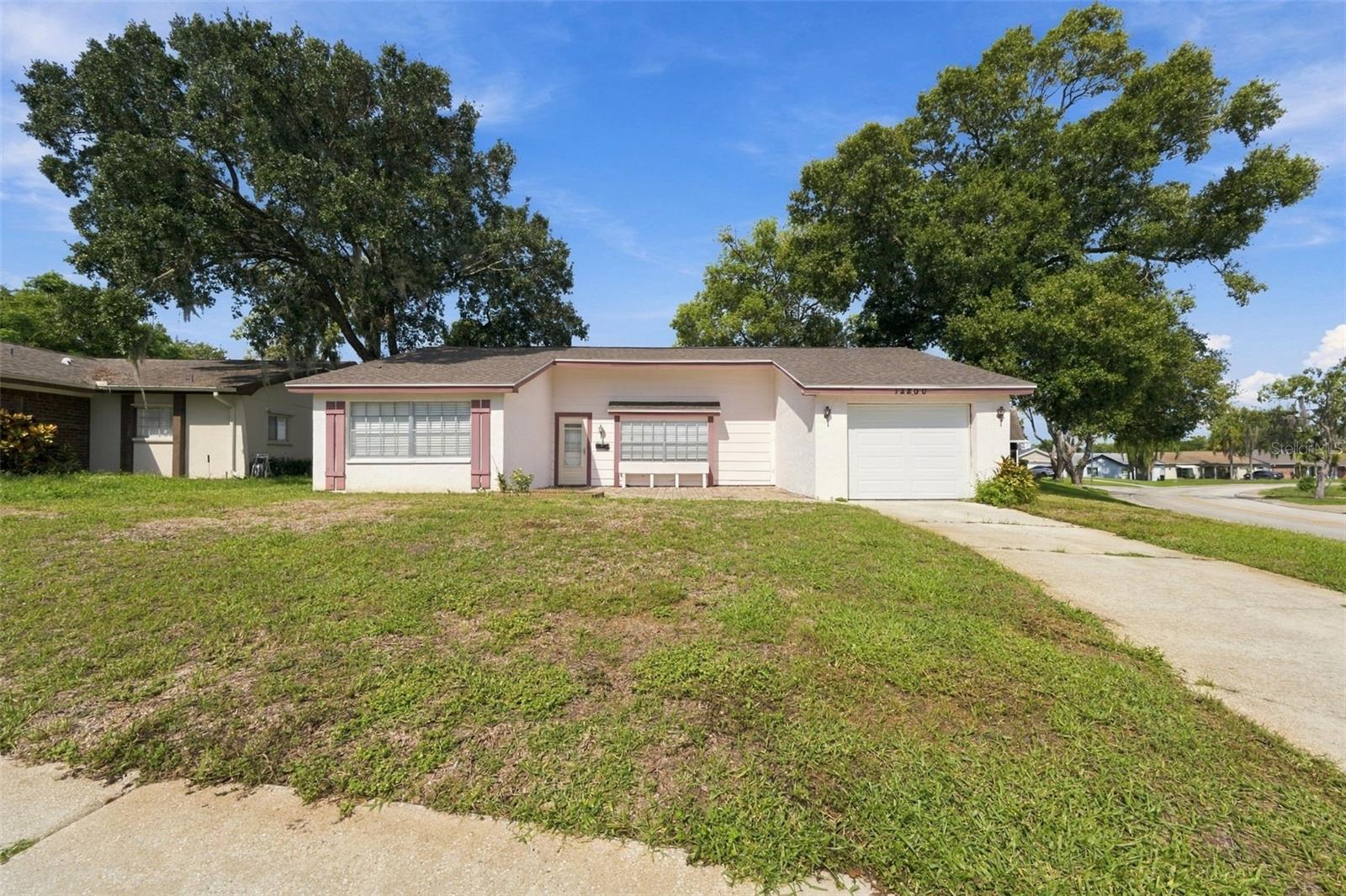 12200 Bear Claw Loop, Hudson, FL 34667