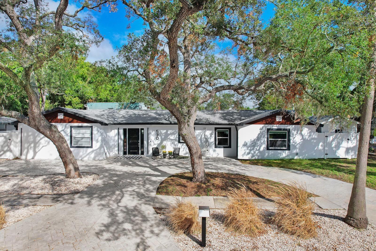 530 Locklie St, Dunedin, FL 34698