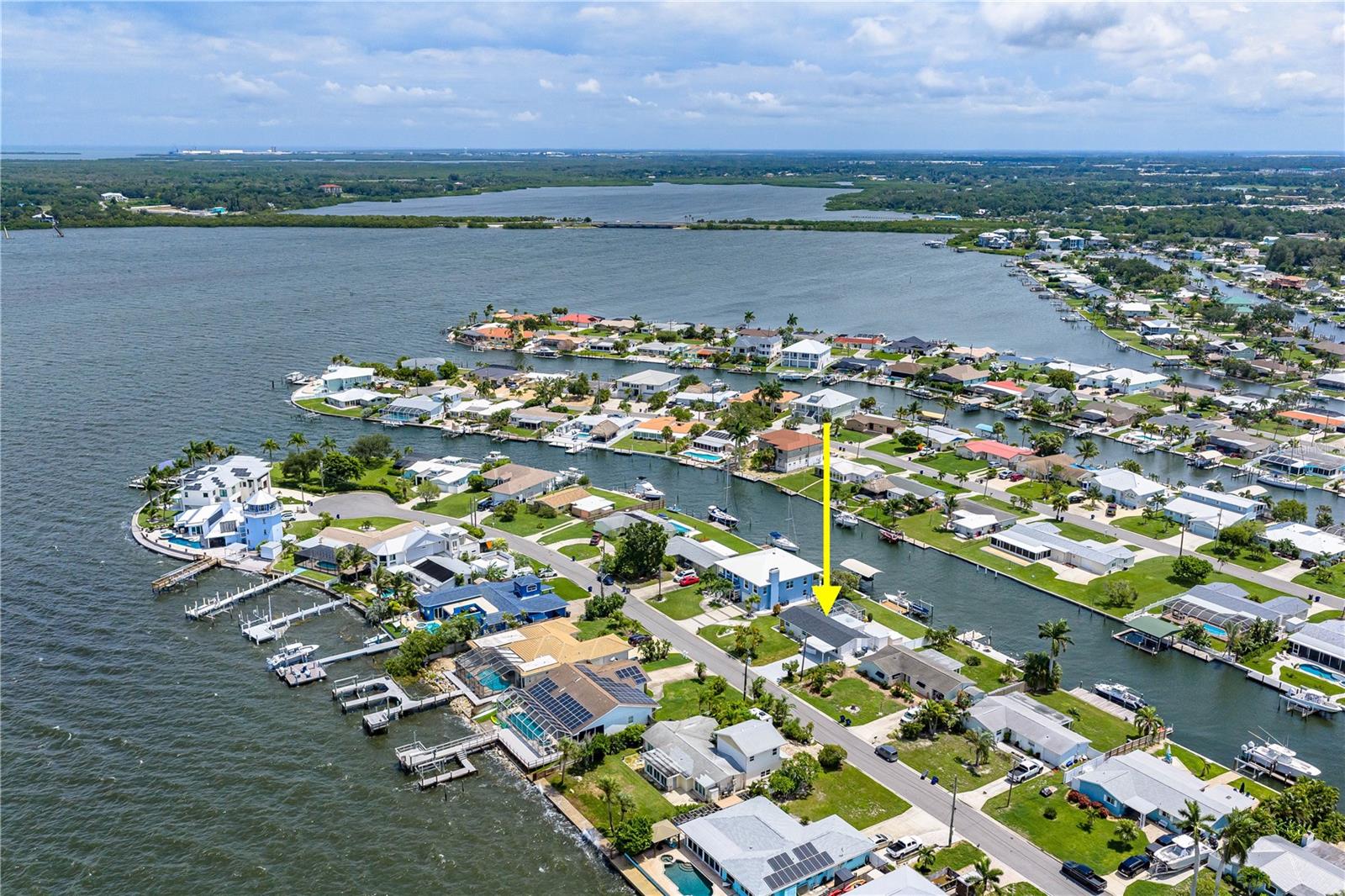 5004 Arlington Rd, Palmetto, FL 34221