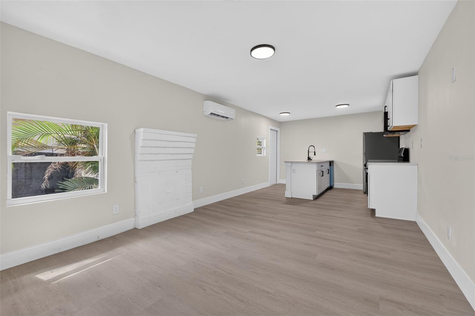 1186 Palmetto St, Clearwater, FL 33755