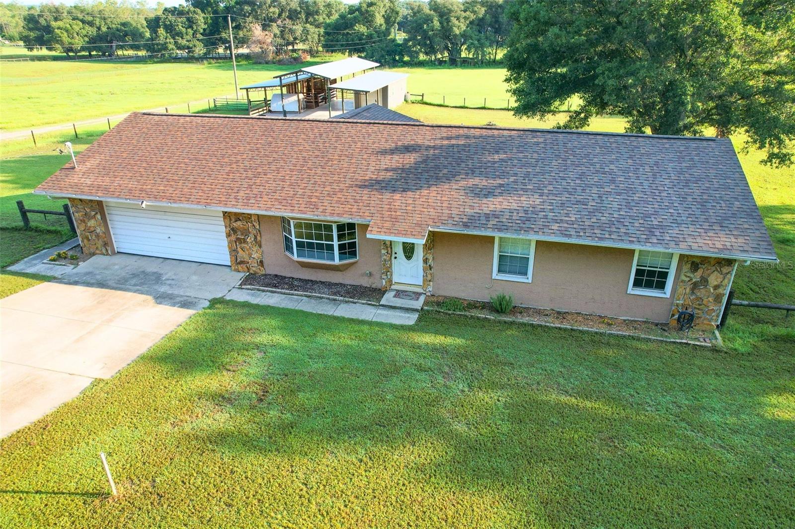 16520 Spring Valley Rd, Dade City, FL 33523