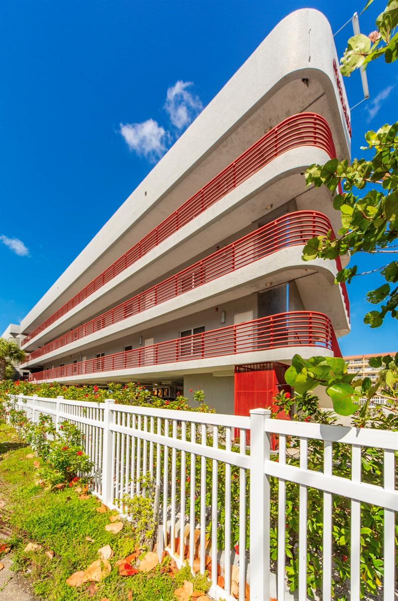 12935 Gulf Ln #205, Madeira Beach, FL 33708