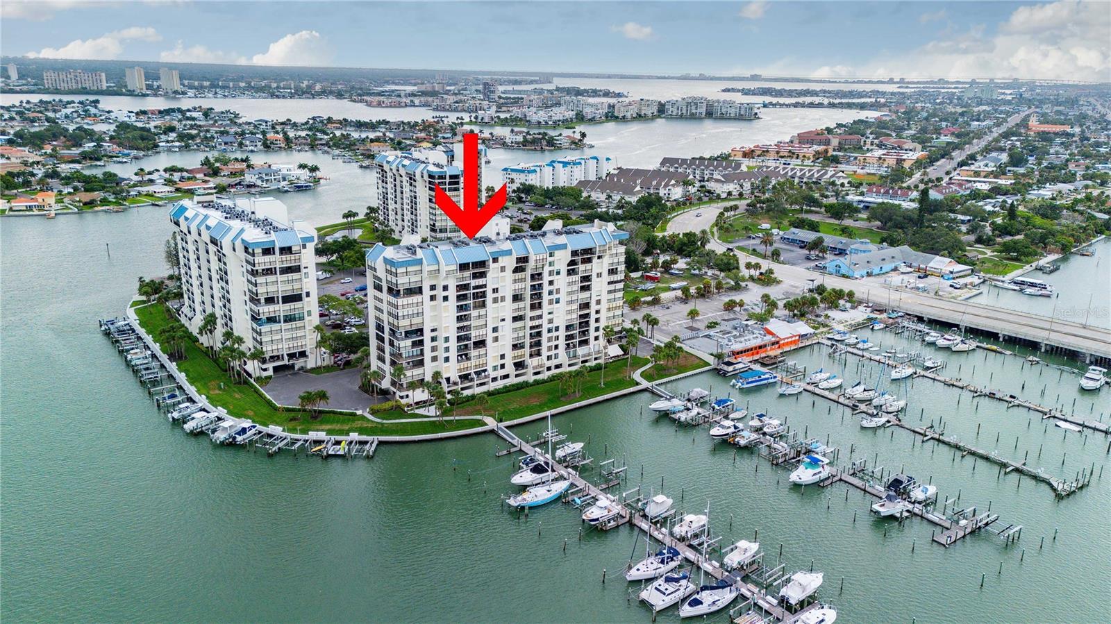 9525 Blind Pass Rd #206, St Petersburg, FL 33706