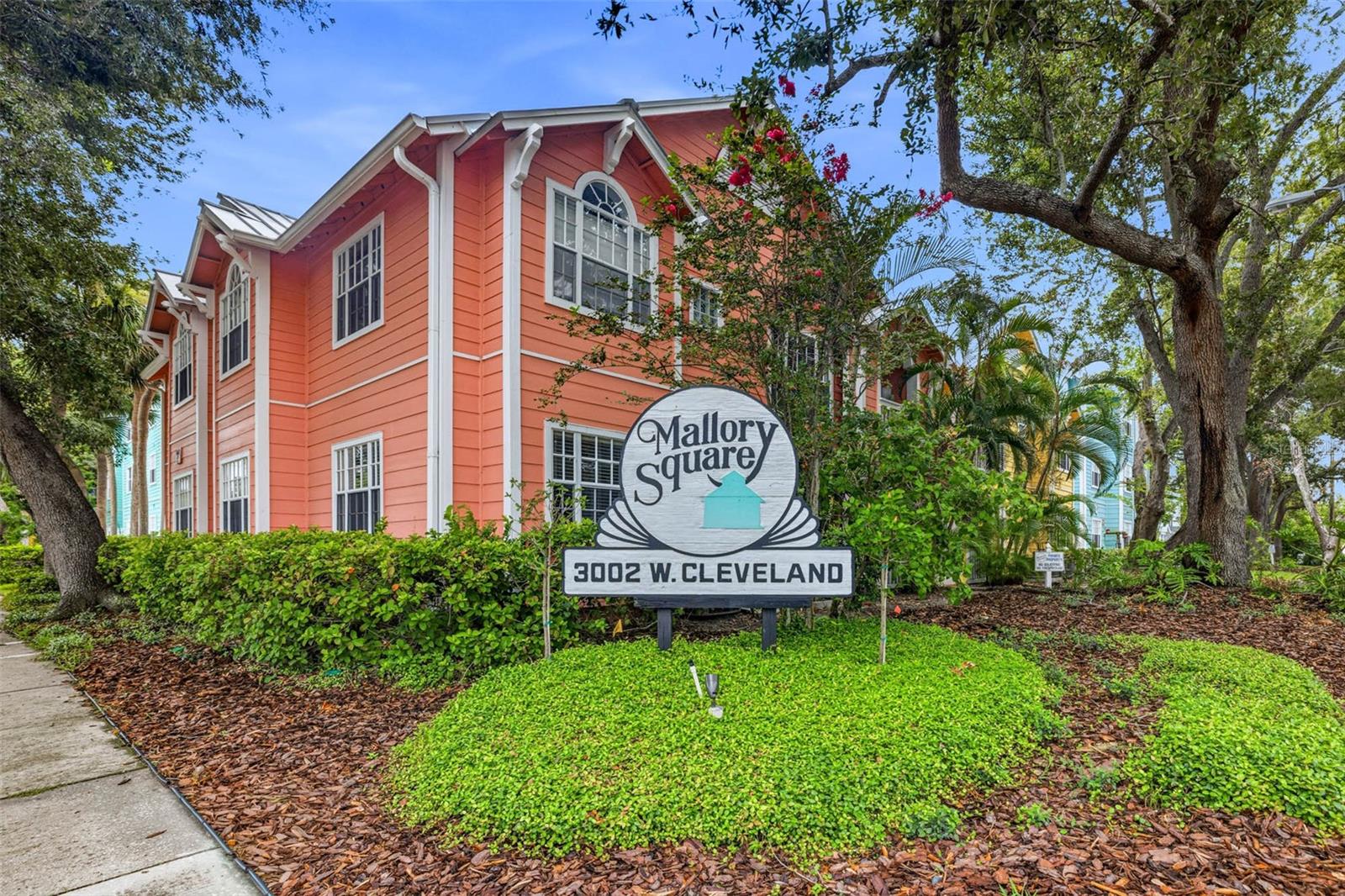 3002 W Cleveland St #A8, Tampa, FL 33609
