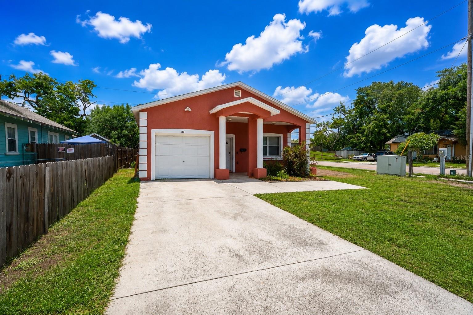 1440 Prescott St S, St Petersburg, FL 33712