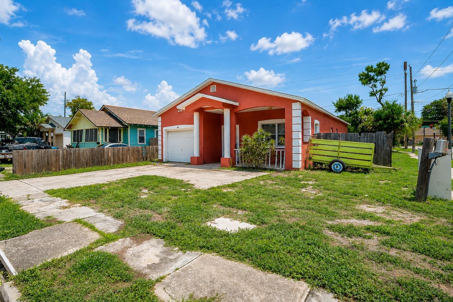 1440 Prescott St S, St Petersburg, FL 33712