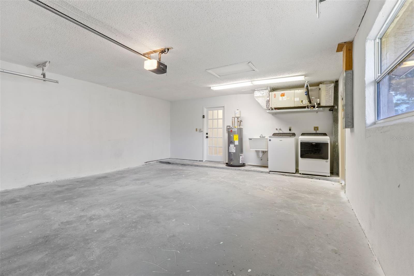 2718 Woodhall Ter, Palm Harbor, FL 34685