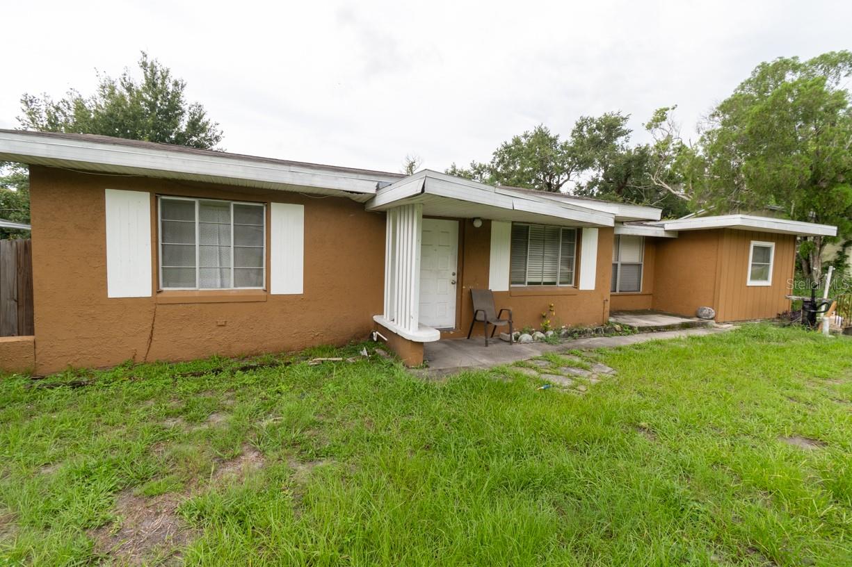 1329 Woodbine St, Clearwater, FL 33755