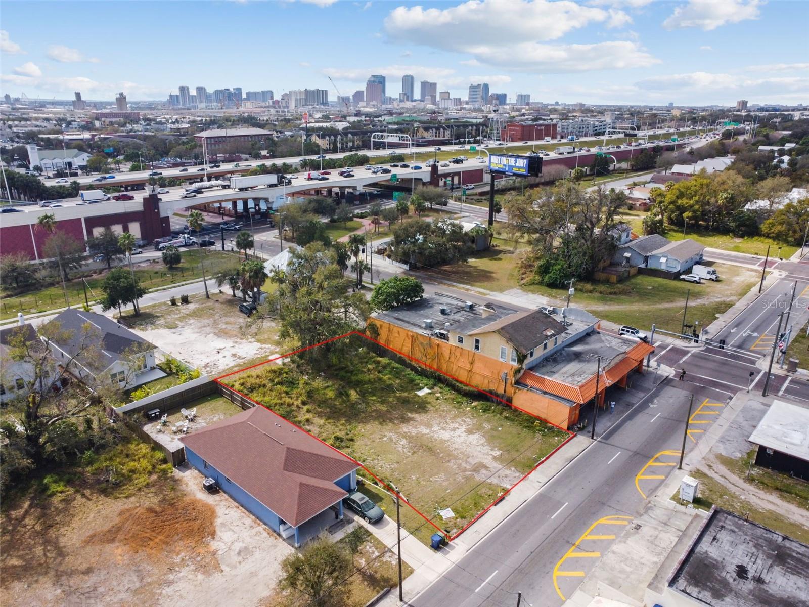 2213 E Columbus Dr, Tampa, FL 33605