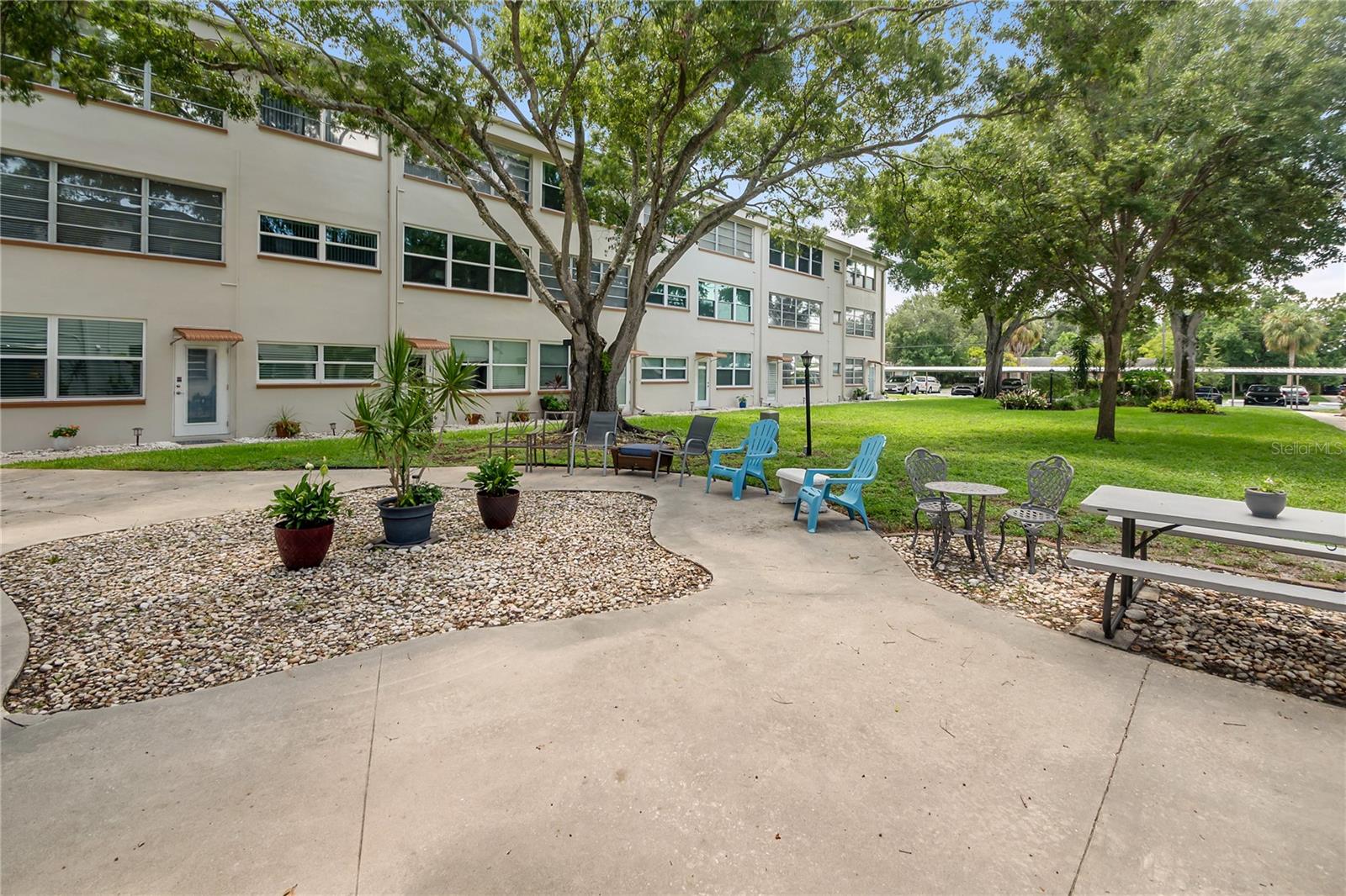 5880 38th Ave N #109, St Petersburg, FL 33710