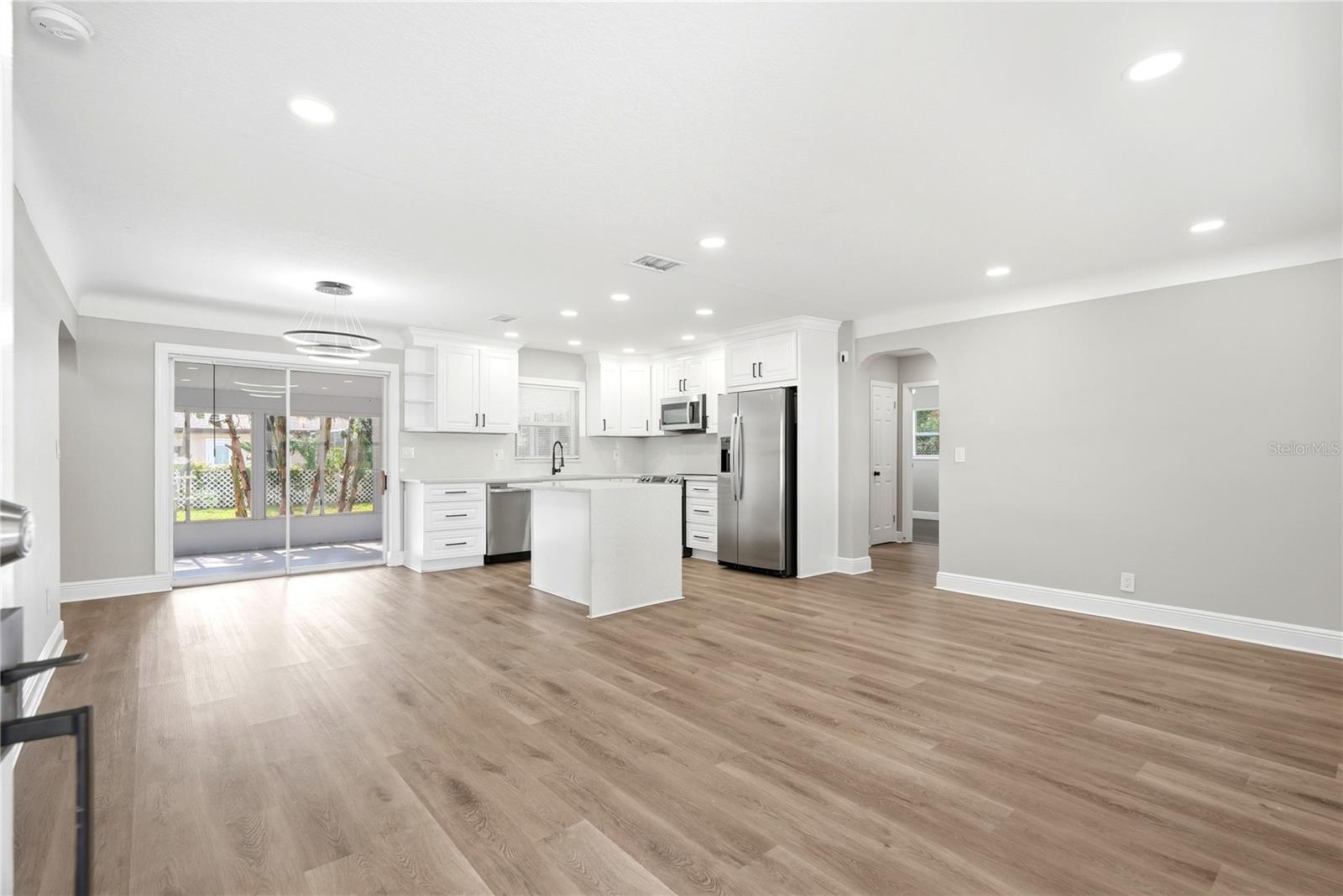 1628 S Highland Ave, Clearwater, FL 33756