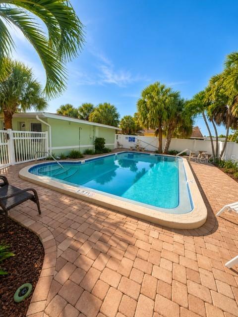 9030 Blind Pass Rd #D6, St Petersburg, FL 33706