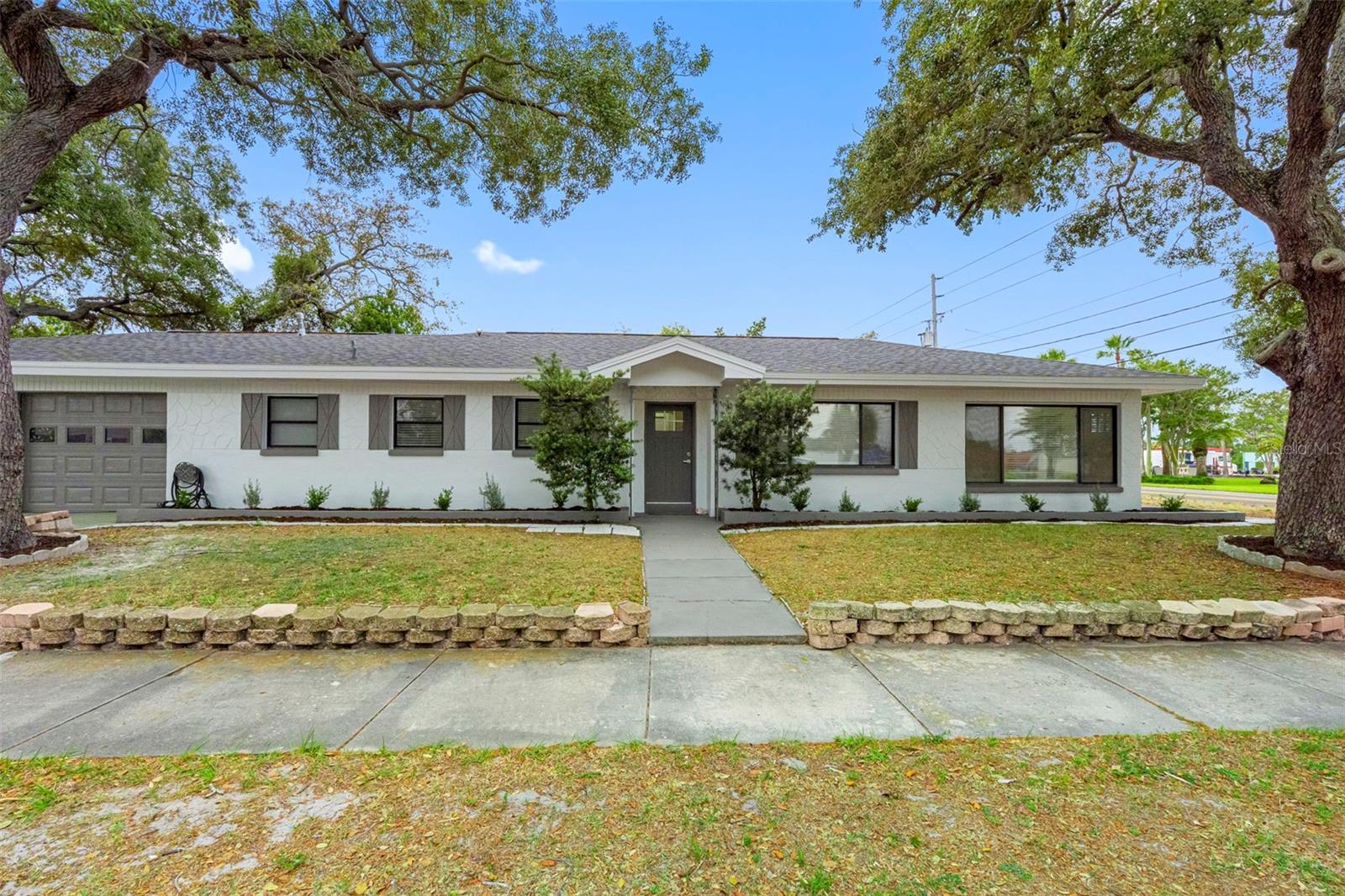 1005 Apache Trl, Clearwater, FL 33755