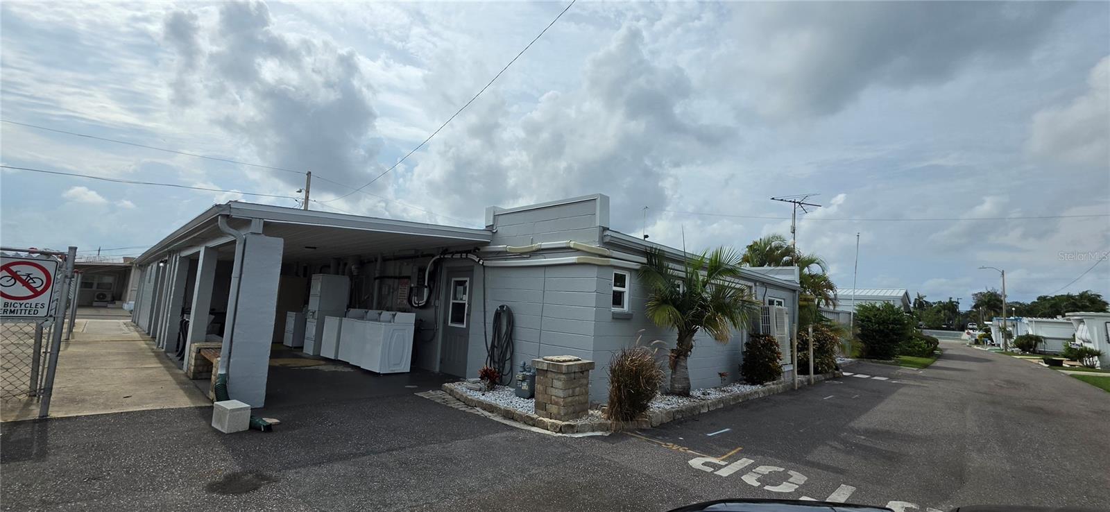800 32nd Ave S #227, St Petersburg, FL 33705