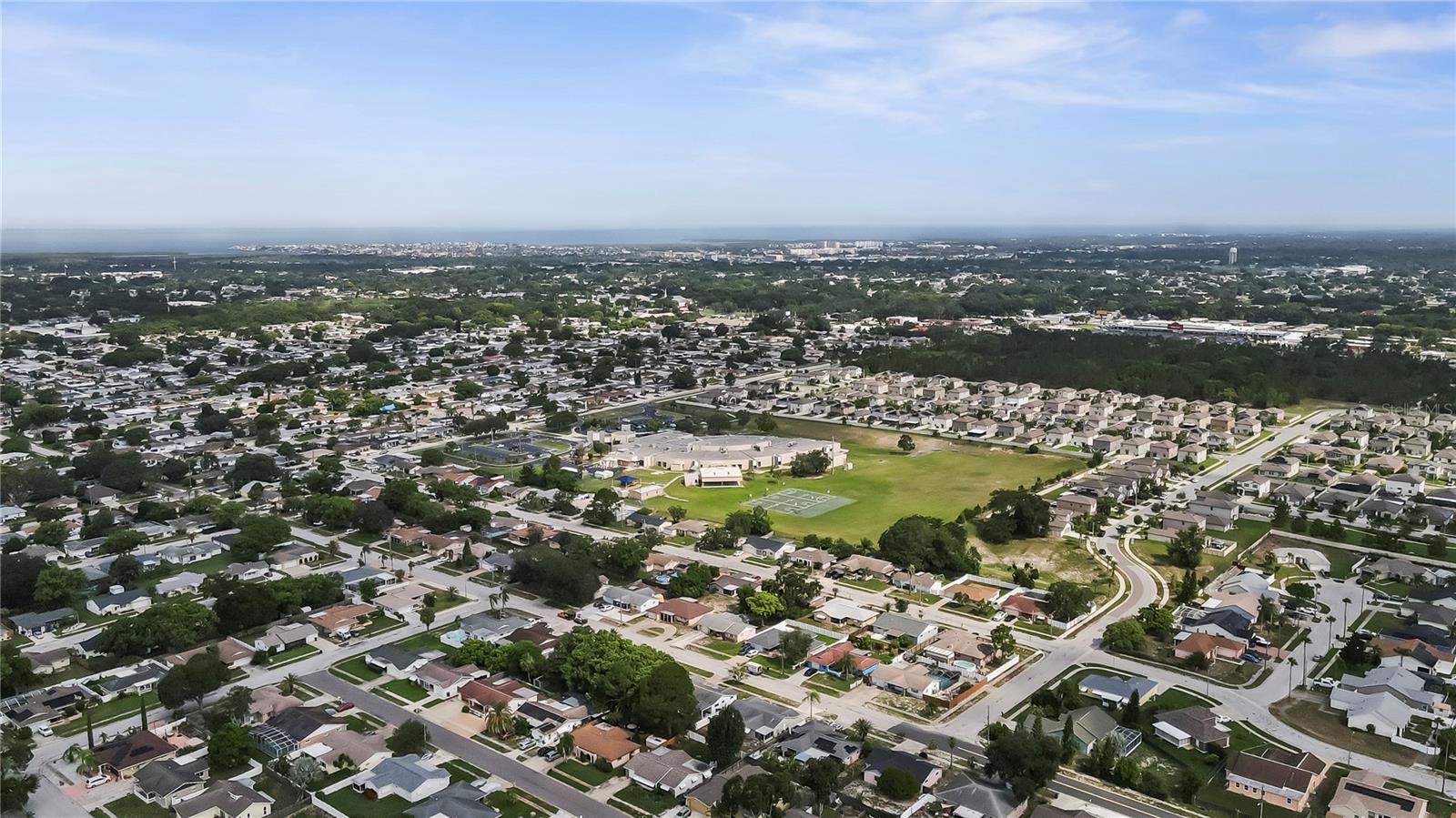 3330 Glenside Dr, Holiday, FL 34690