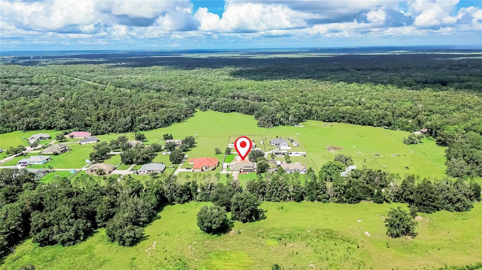 13975 Mcintosh Rd, Thonotosassa, FL 33592