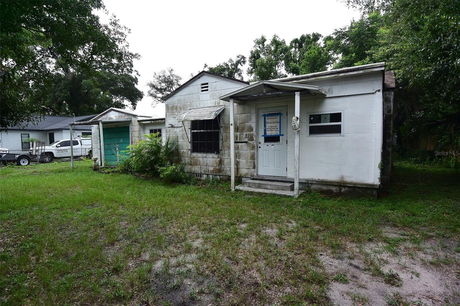 1422 W Humphrey St, Tampa, FL 33604