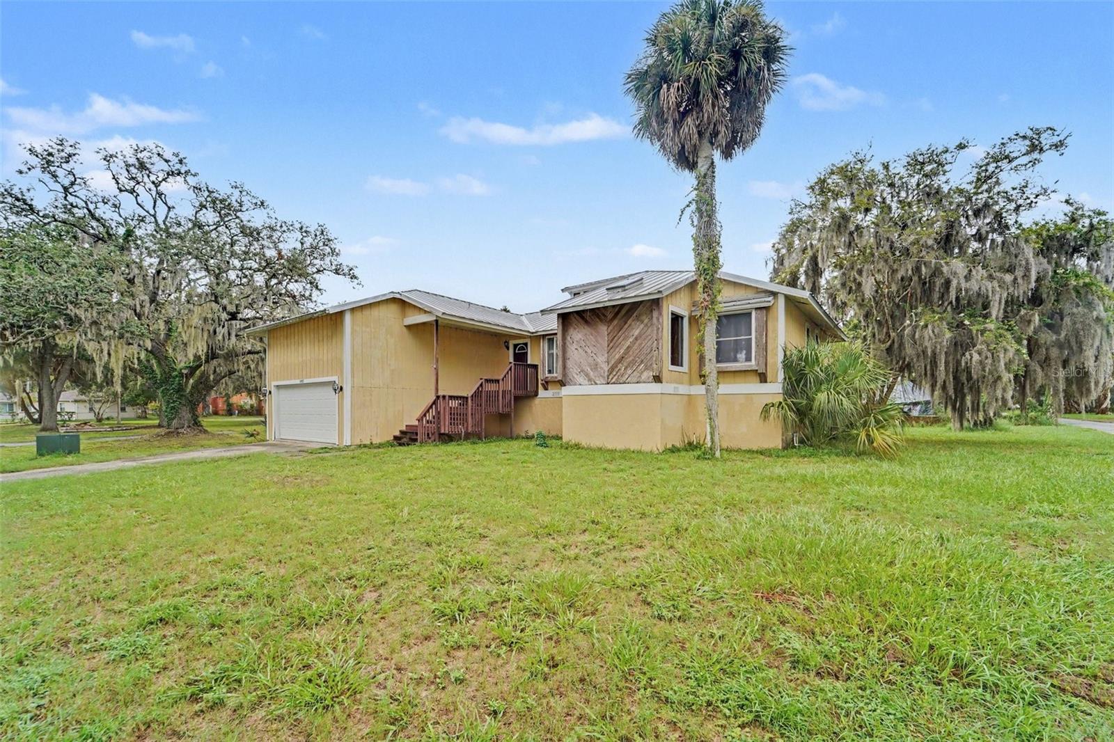 5422 Foley Sq, New Port Richey, FL 34652