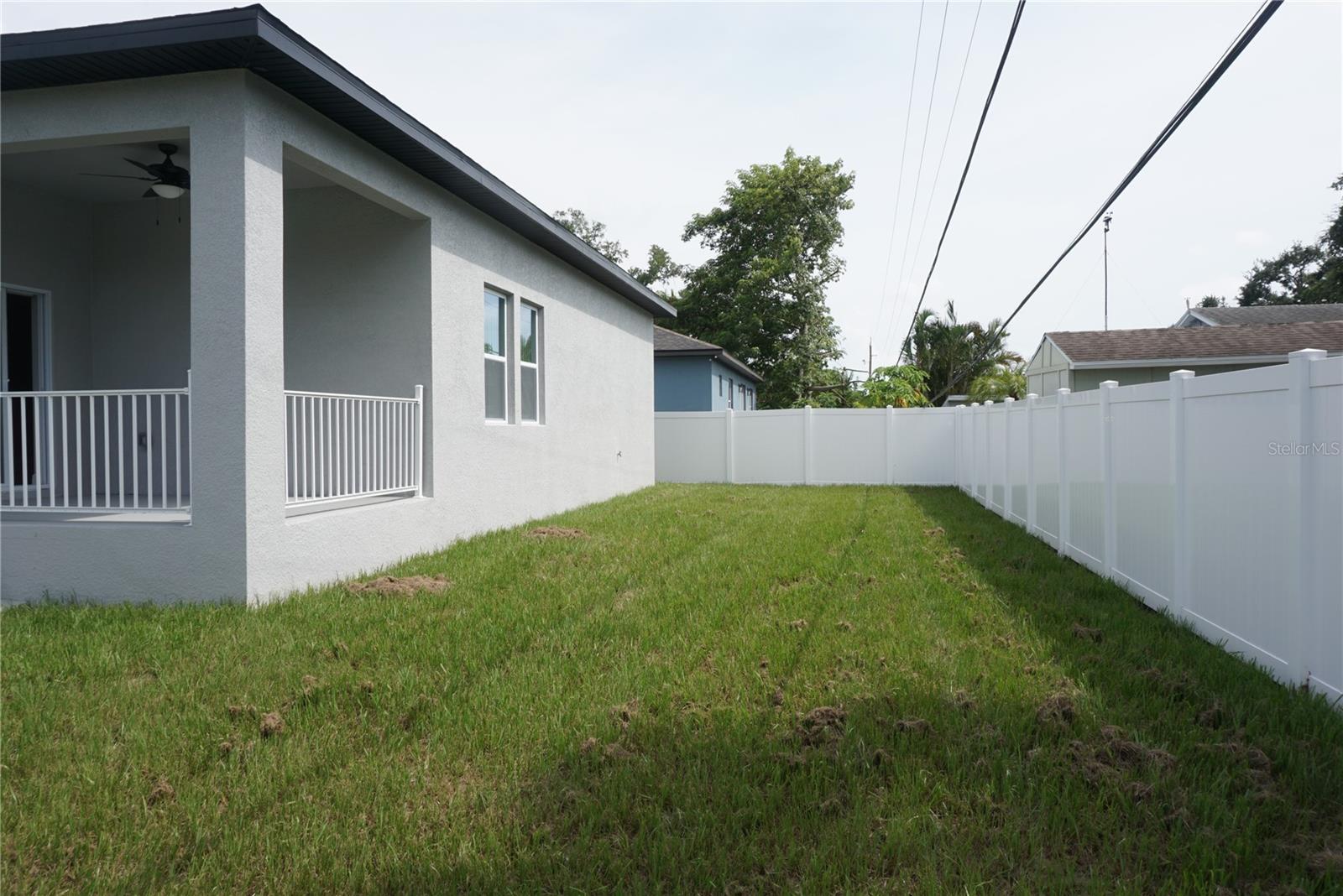 12572 Tree St, Largo, FL 33773