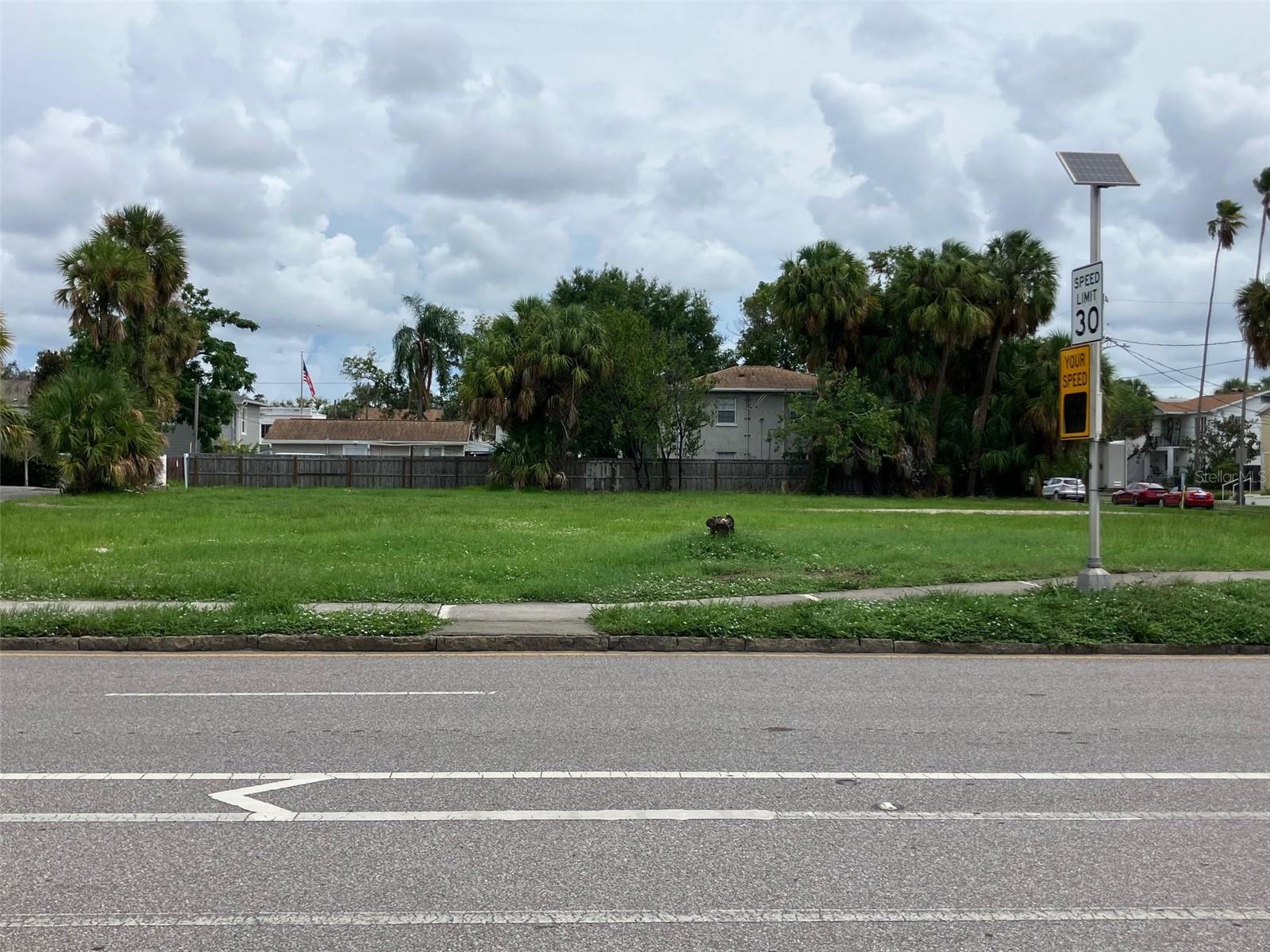 2011 W Platt St, Tampa, FL 33606