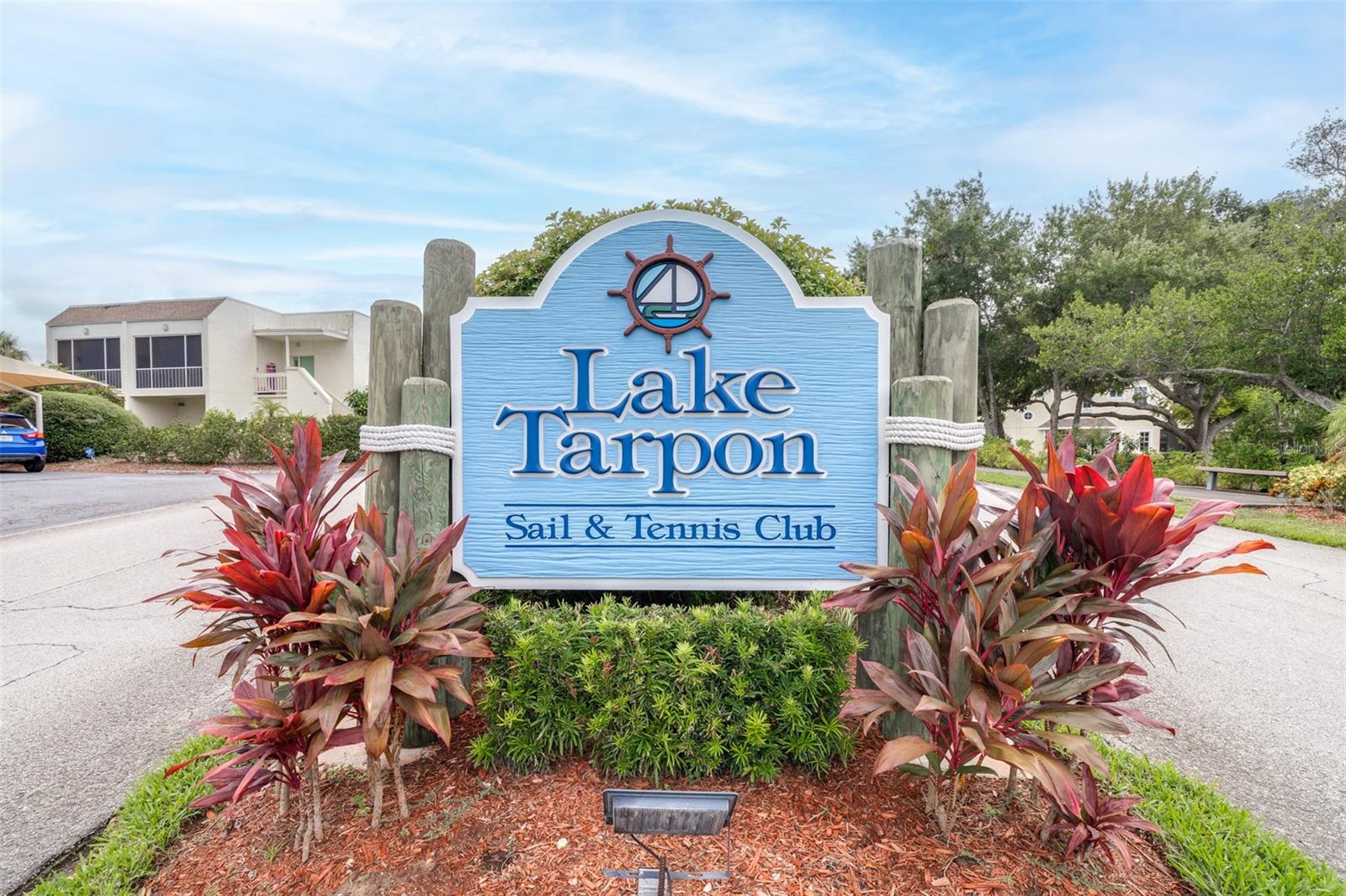 90 S Highland Ave #110, Tarpon Springs, FL 34689