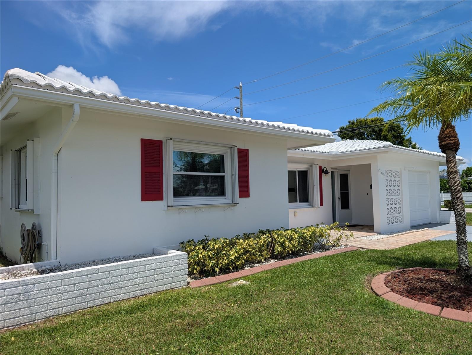 10188 45th St N #2, Pinellas Park, FL 33782