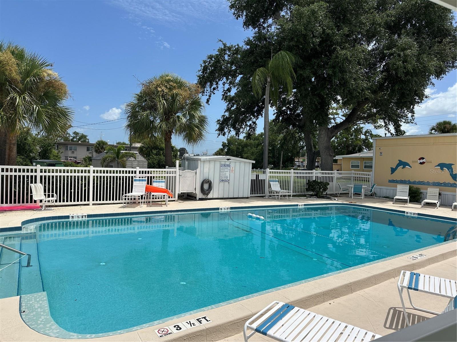 4150 66th St N #1, St Petersburg, FL 33709