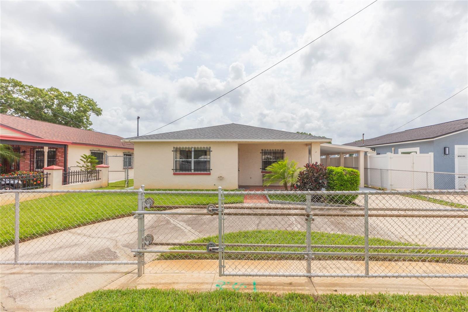 6611 N Clark Ave, Tampa, FL 33614