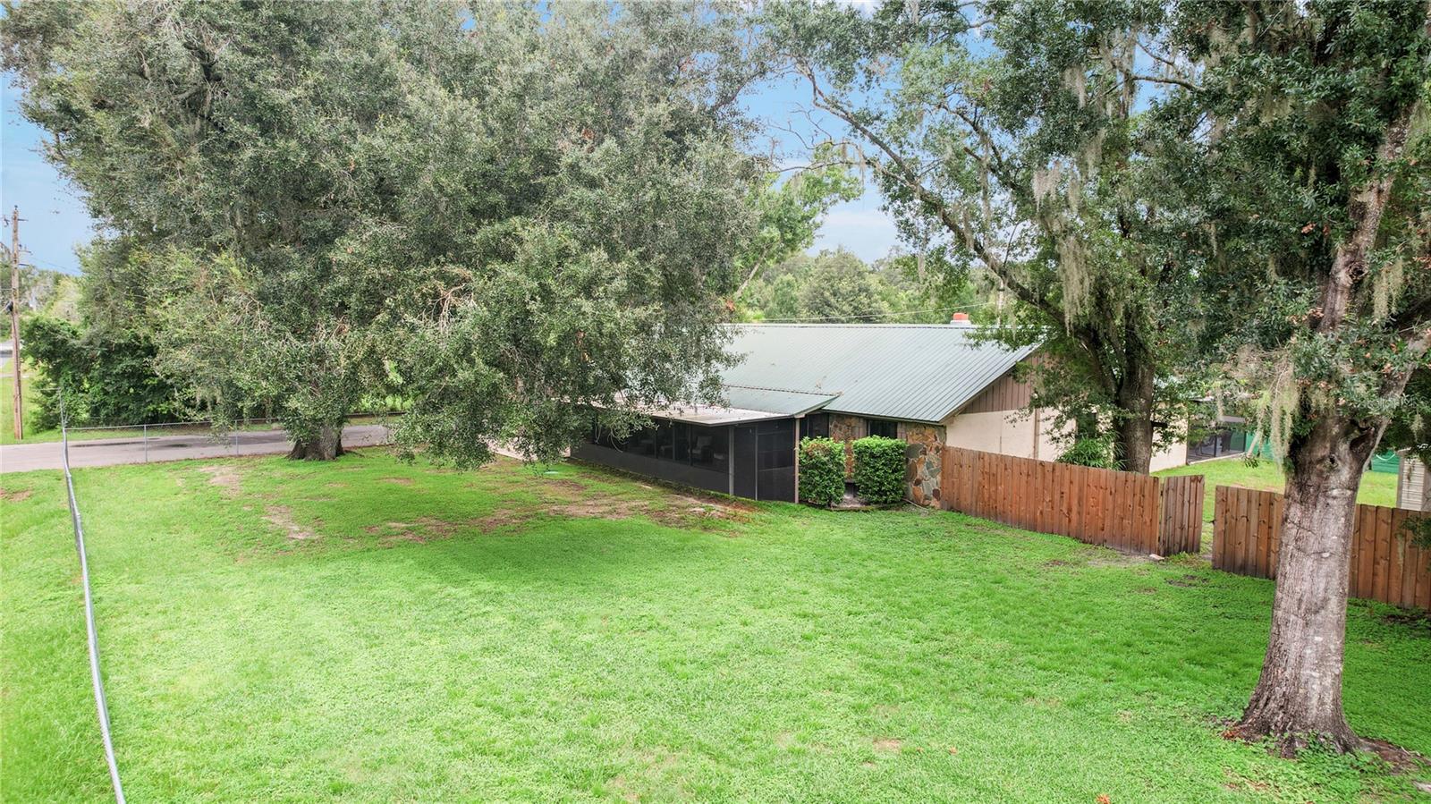 7410 Pierce Harwell Rd, Plant City, FL 33565