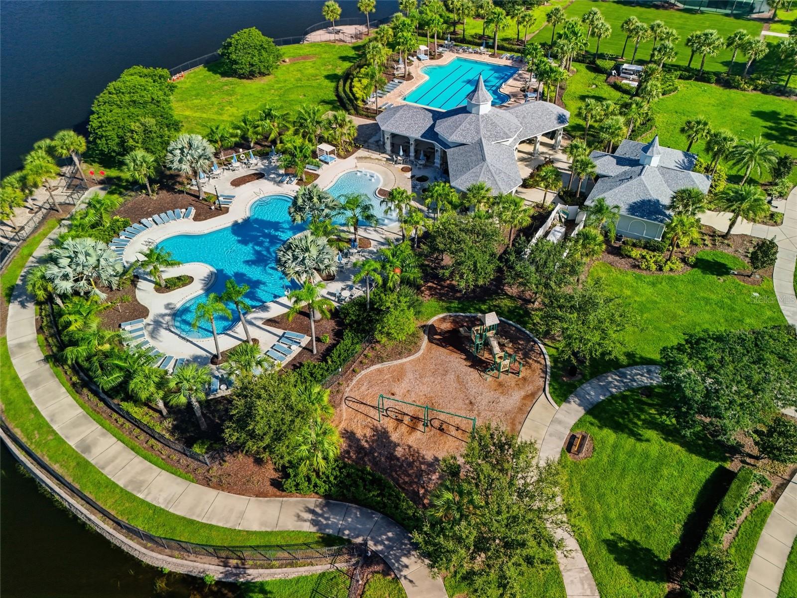9626 Sage Creek Dr, Ruskin, FL 33573