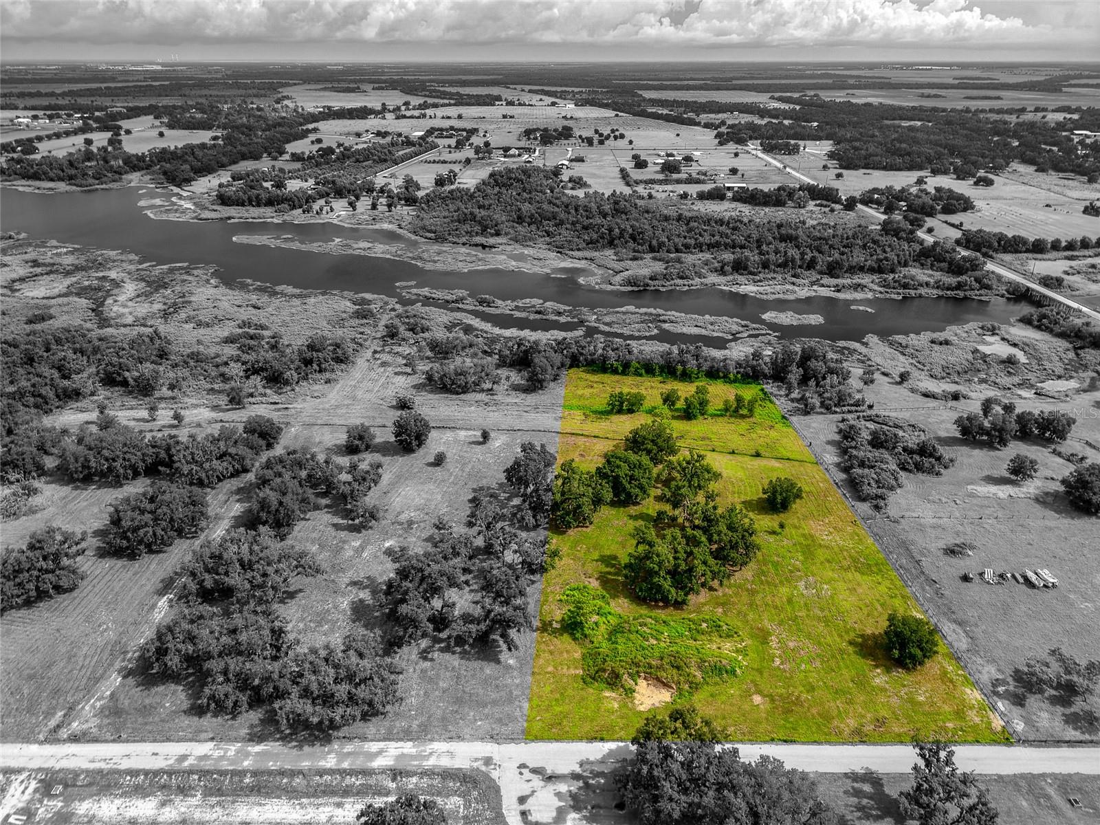 26217 39th Pl E, Myakka City, FL 34251