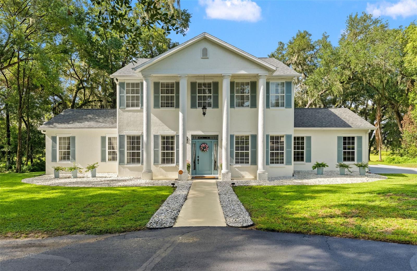 14050 Grandeur Way, Dade City, FL 33525
