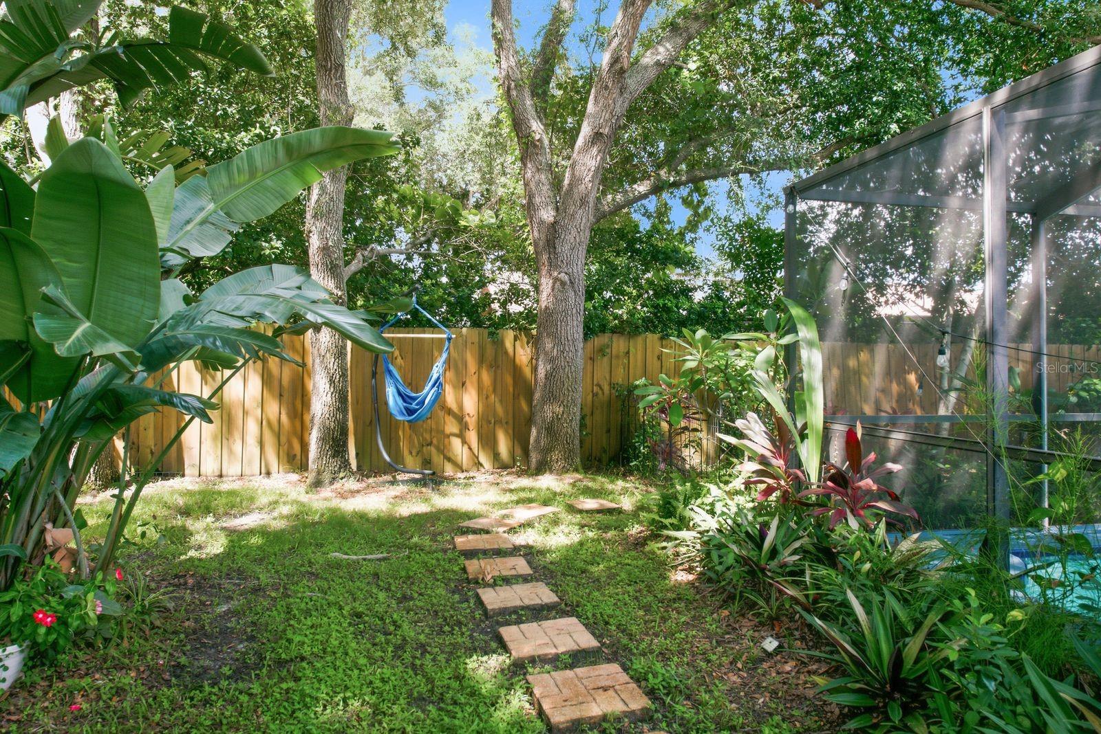 2866 Fair Green Dr, Clearwater, FL 33761