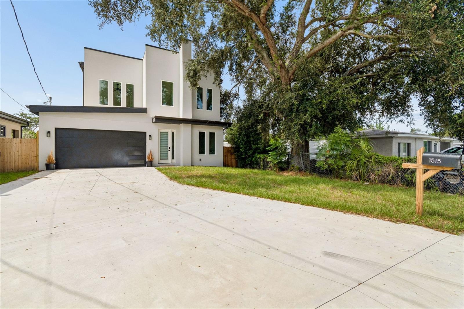 1515 E 27th Ave, Tampa, FL 33605