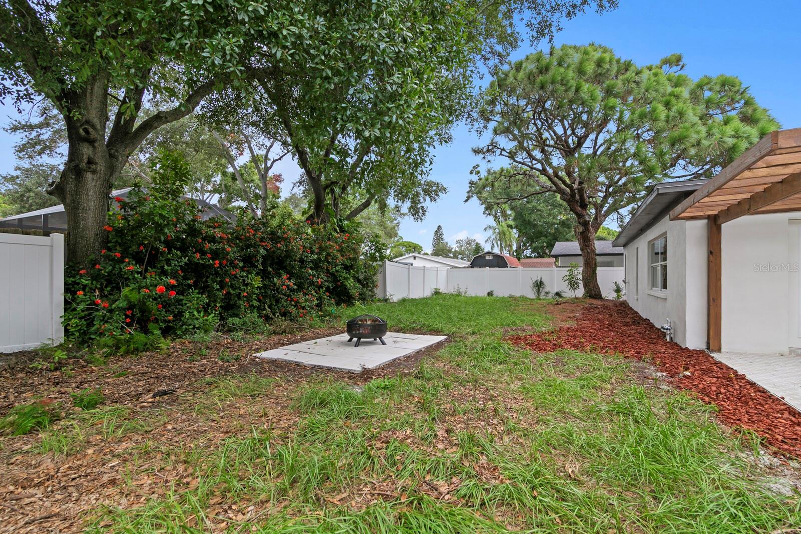 6795 14th St S, St Petersburg, FL 33705
