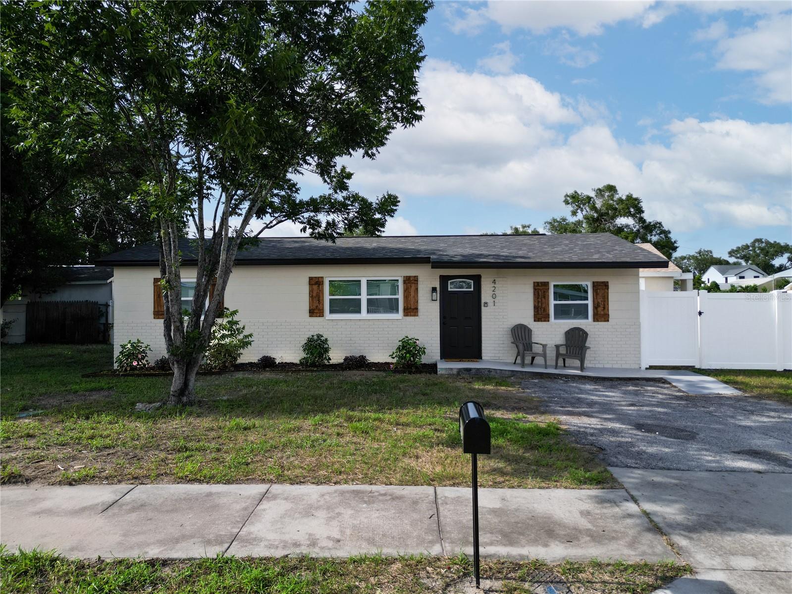 4201 55th Ave N, St Petersburg, FL 33714