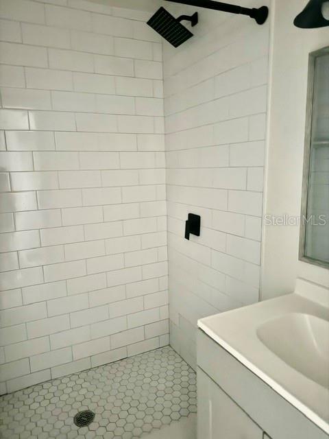 917 E 108th Ave, Tampa, FL 33612