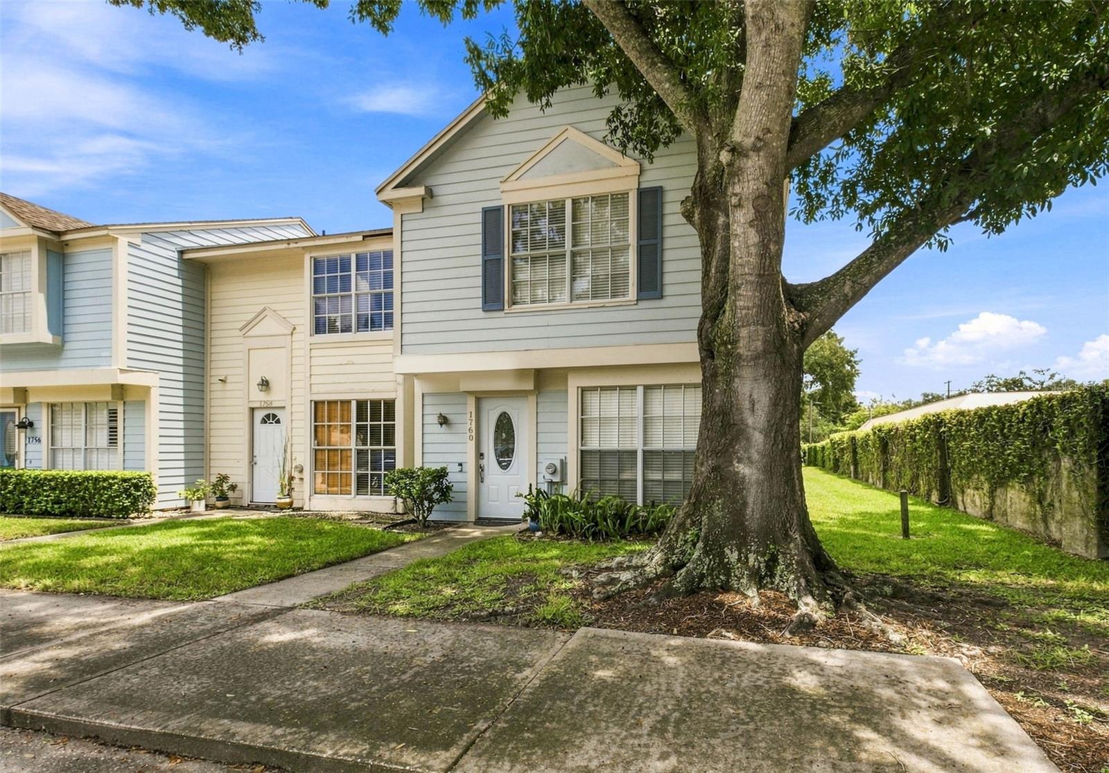 1760 Mill Run Cir, Tampa, FL 33613