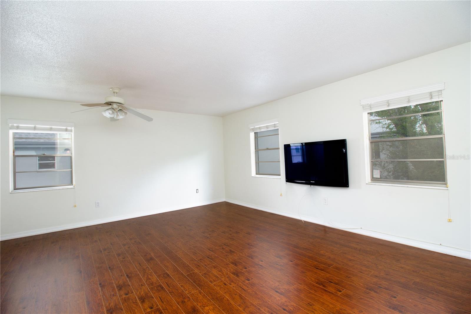 6940 A Sunset Dr S #2C, St Petersburg, FL 33707