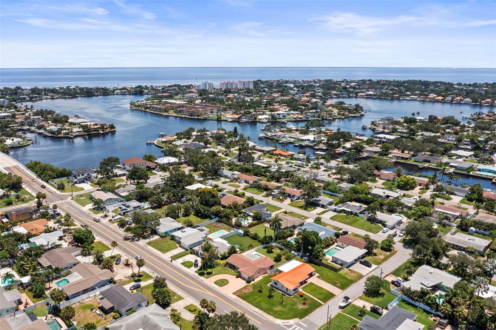 1112 40th Ave Ne, St Petersburg, FL 33703