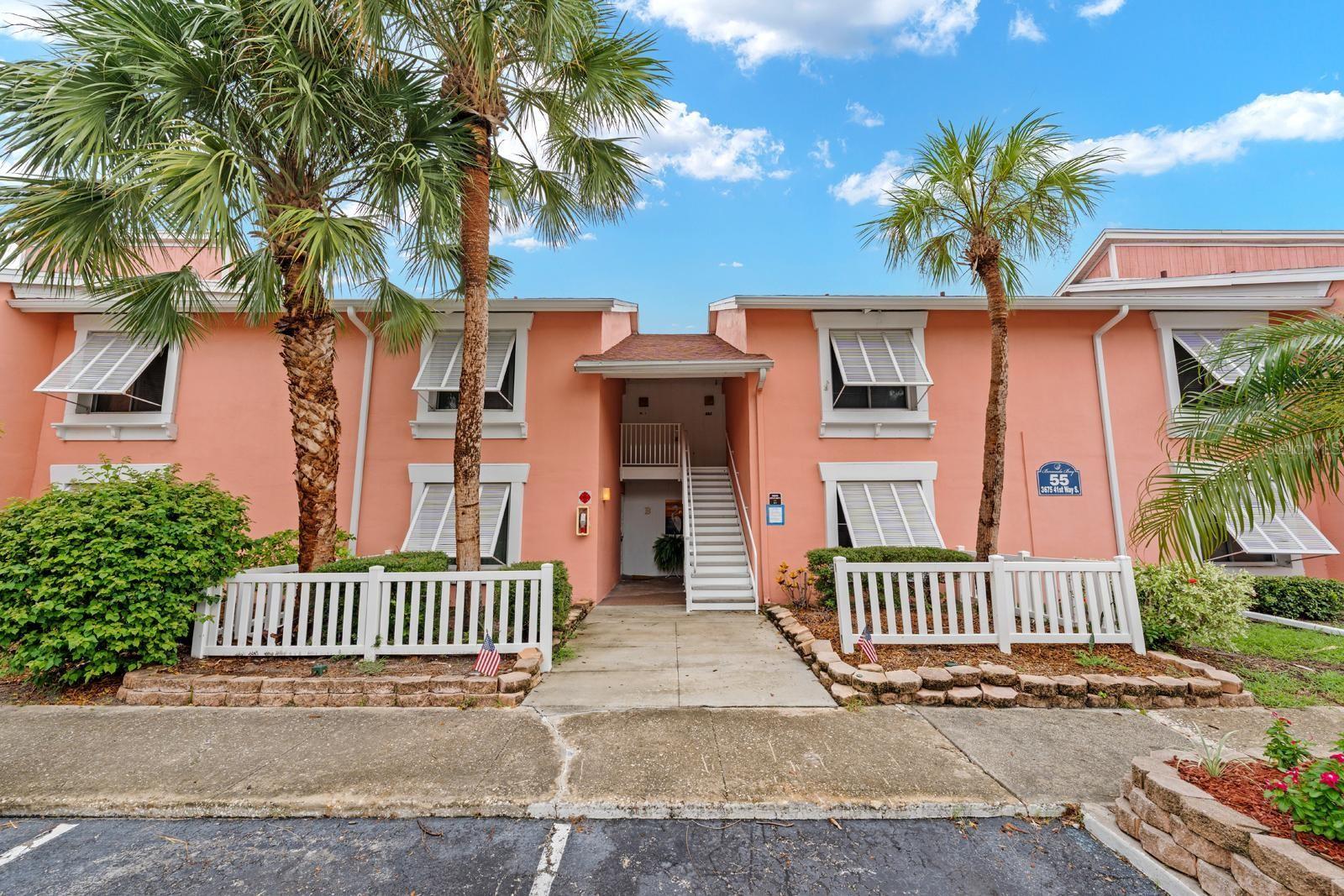 3675 41st Way S #I, St Petersburg, FL 33711