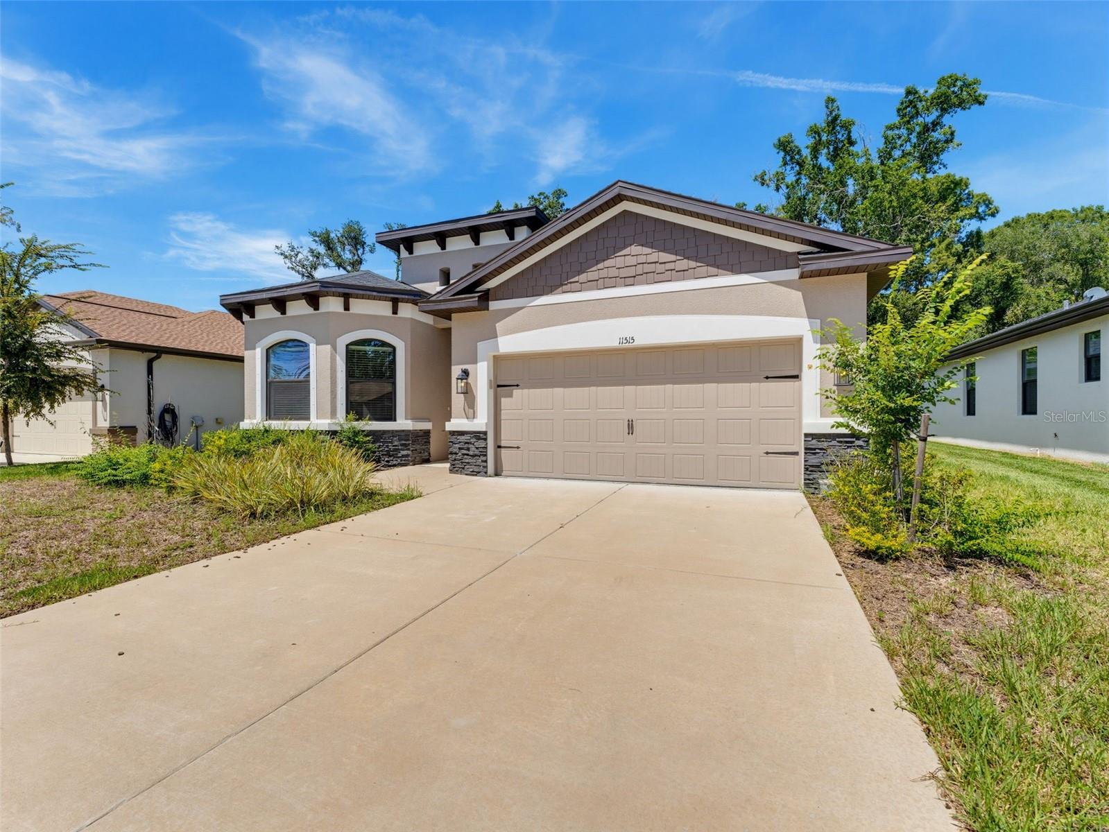 11515 Weaver Hollow Rd, New Port Richey, FL 34654