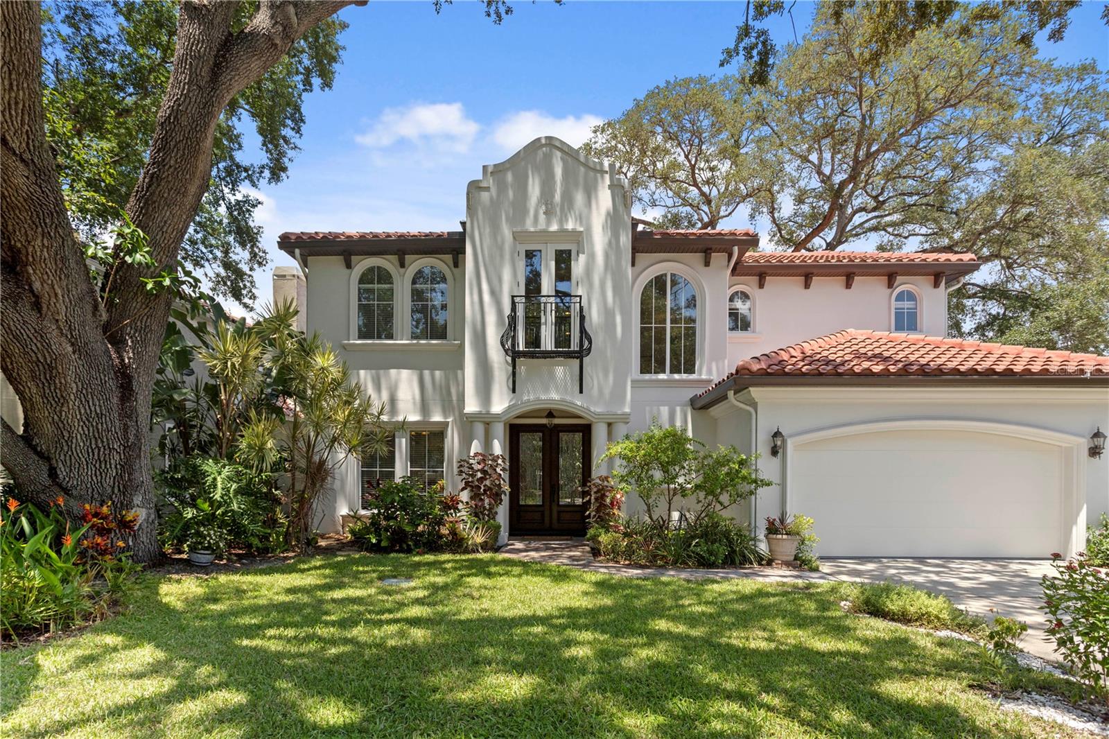 3911 W Dale Ave, Tampa, FL 33609