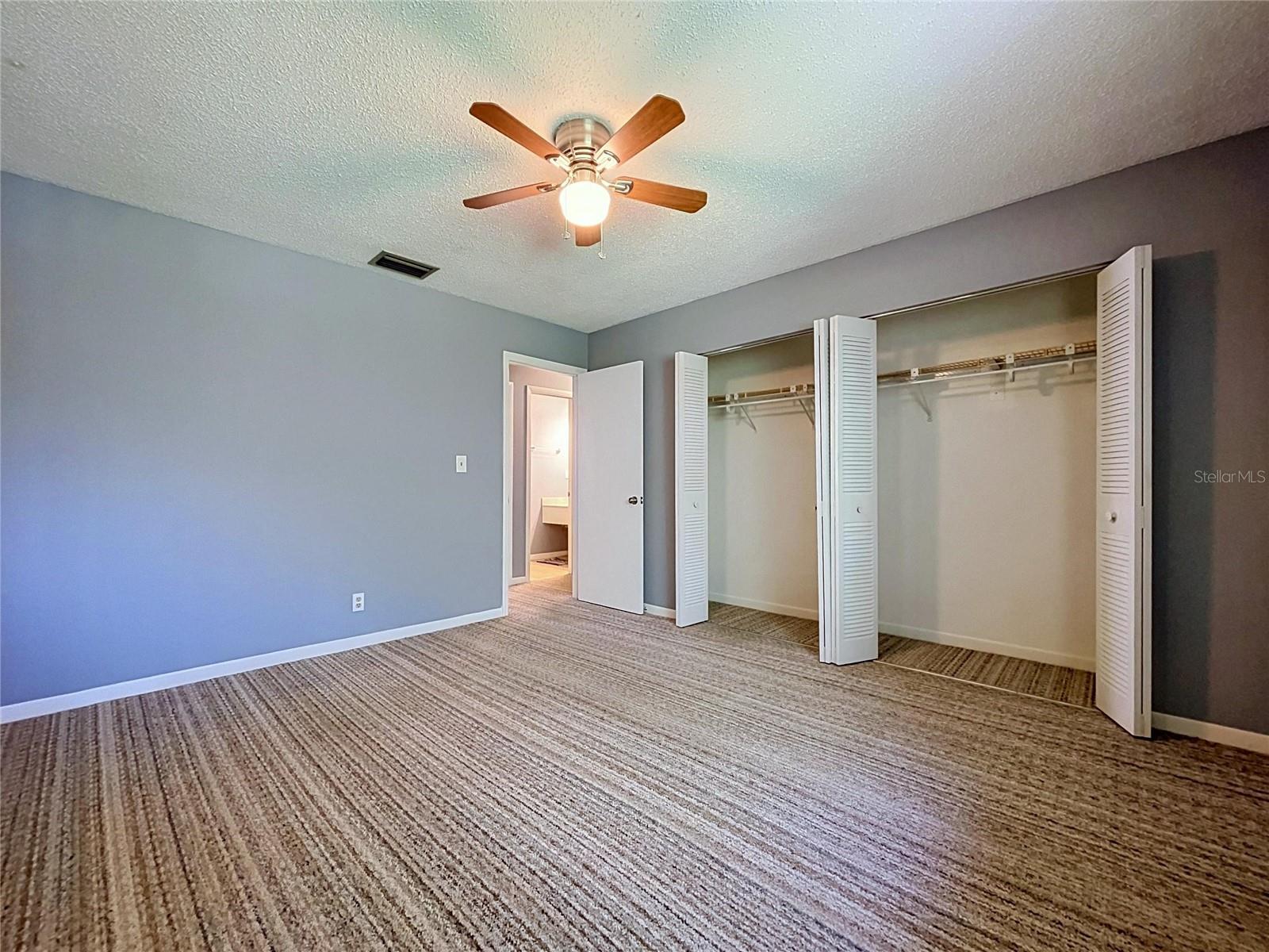 7907 Sabal Dr, Temple Terrace, FL 33637