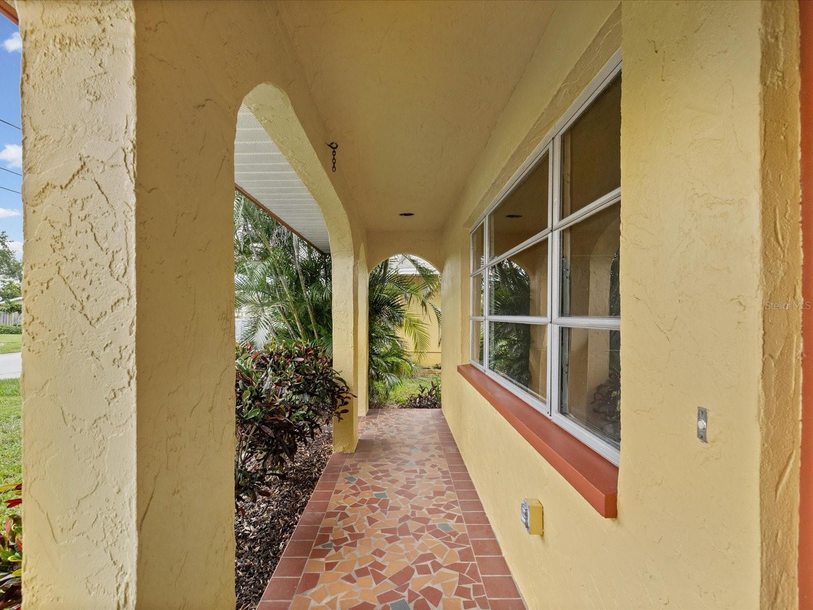 1547 Andover Dr, Dunedin, FL 34698