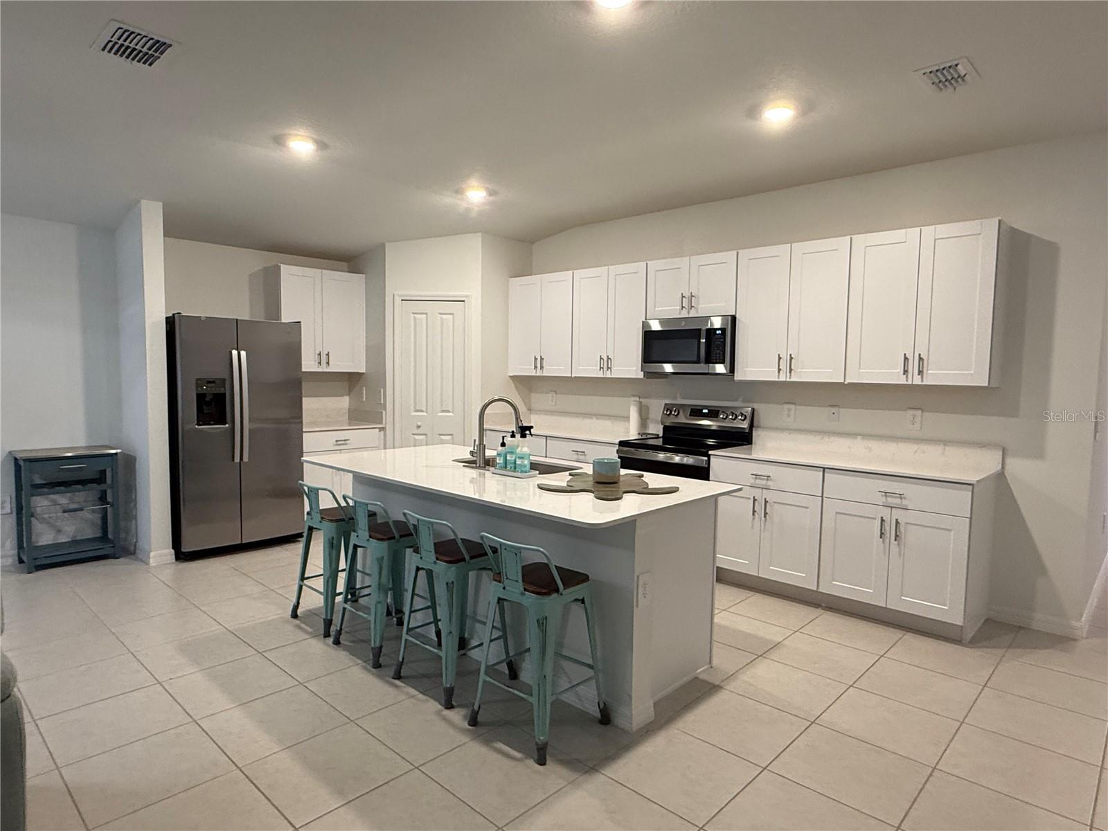 13038 Calcite Blue Ave, Wimauma, FL 33598